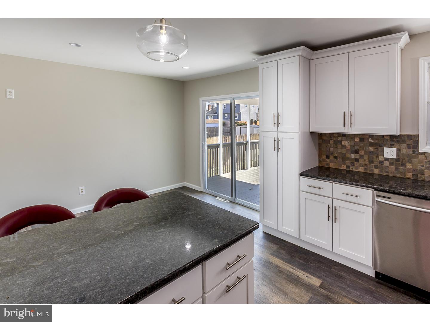 402 Cardinal Road Edgewater Park, NJ 08010 - Photo 14 of 24 Kitchen