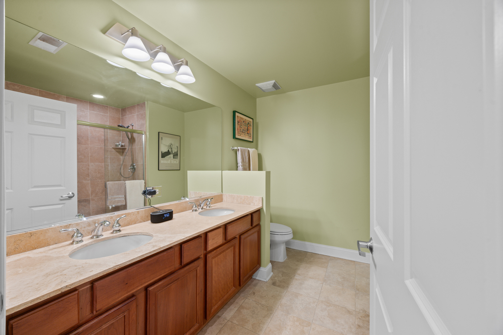 1001 West Madison Street, Unit 413 Chicago, IL 60607 - Photo 13 of 23 Gallery Image 13