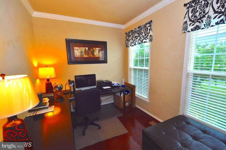 53 Short Branch Road Stafford, VA 22556 - Photo 3 of 30 Interior (General) den office