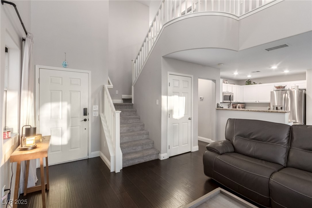 9104 Spoonbill Ridge Place Las Vegas, NV 89143 - Photo 12 of 43