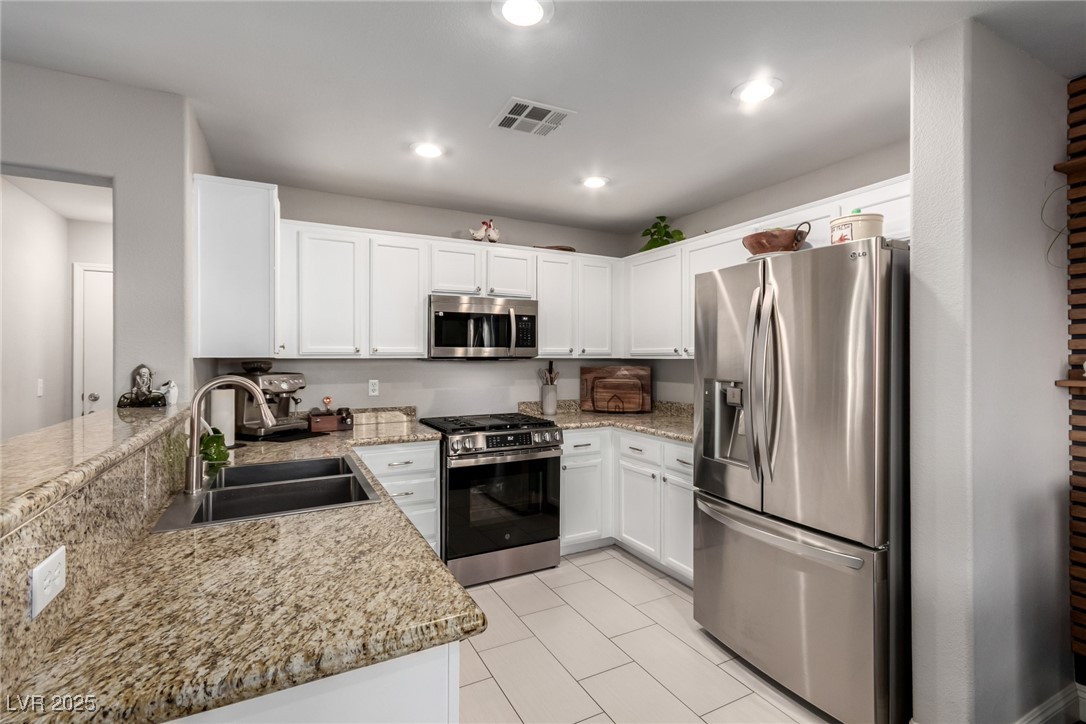 9104 Spoonbill Ridge Place Las Vegas, NV 89143 - Photo 18 of 43