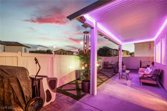 $385,000 | 9104 Spoonbill Ridge Place, Las Vegas, NV 89143