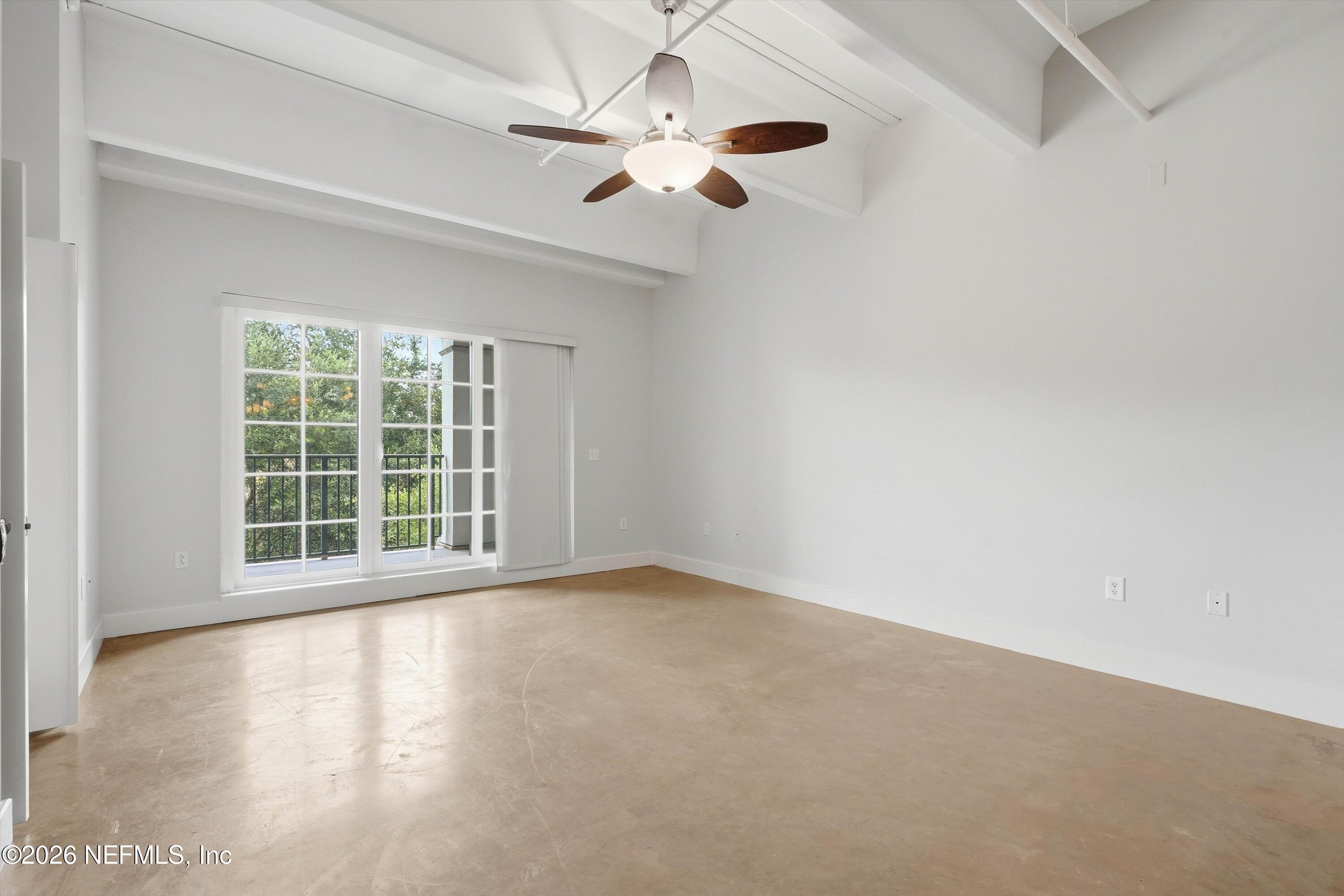 1661 Riverside Avenue, Unit 305 Jacksonville, FL 32204 - Photo 10 of 36 11-Living Room