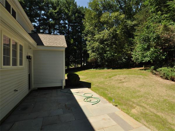 11 Rockmeadow Road Westwood, MA 02090 - Photo 4 of 28 Gallery Image 4