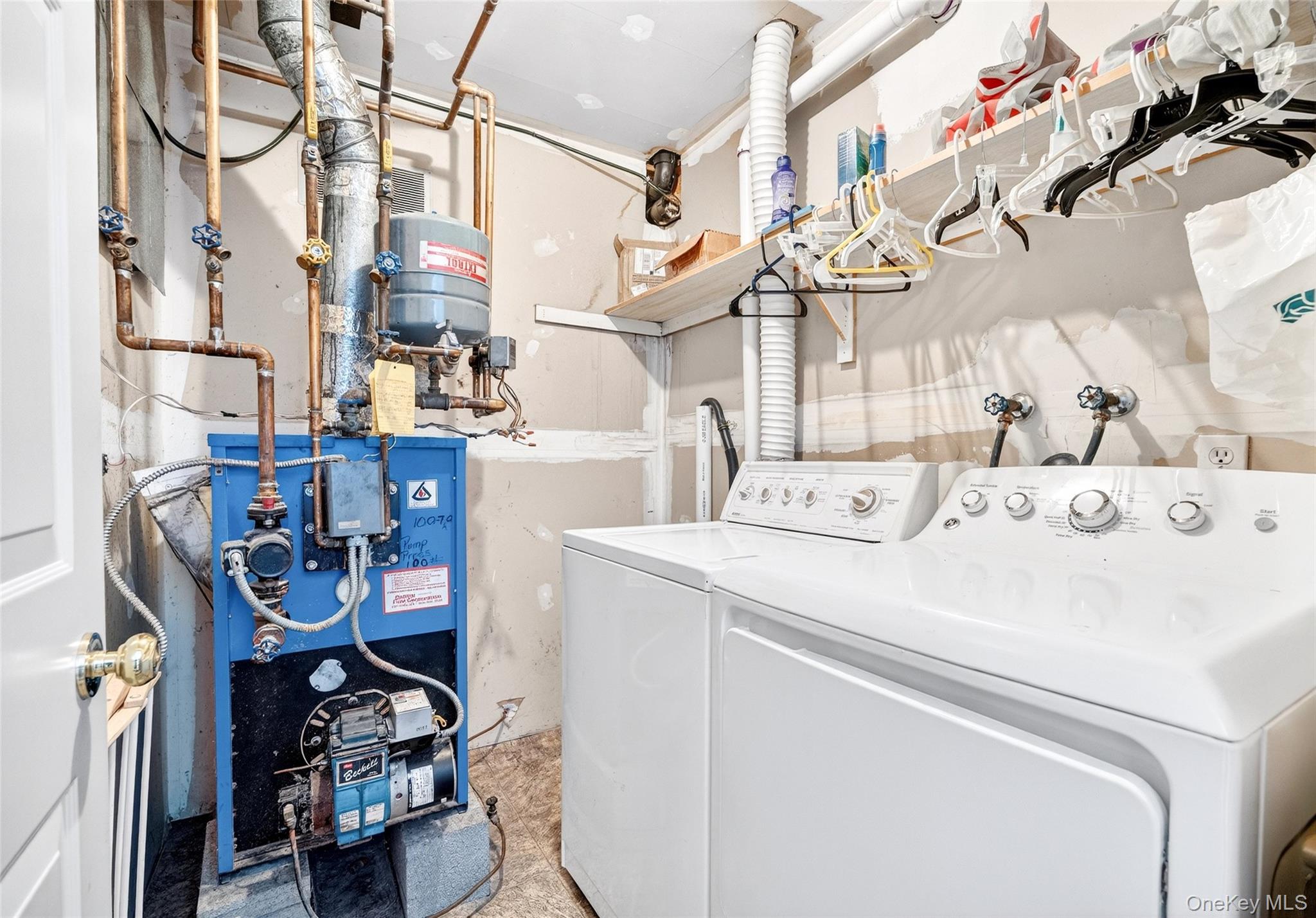 850 North Hillside Road Wappingers Falls, NY 12590 - Photo 29 of 37