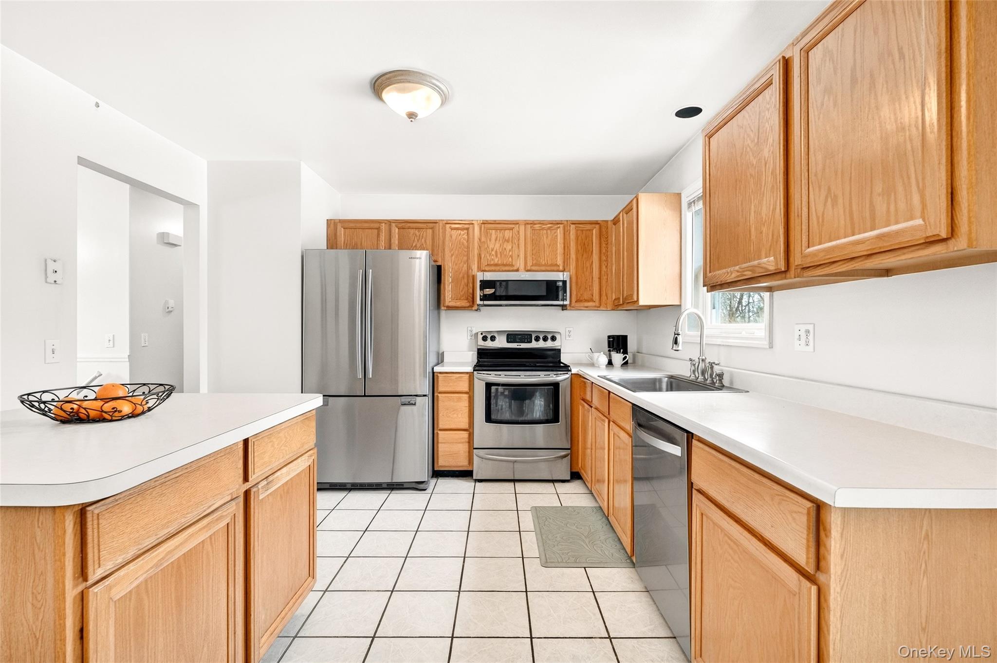 850 North Hillside Road Wappingers Falls, NY 12590 - Photo 9 of 37