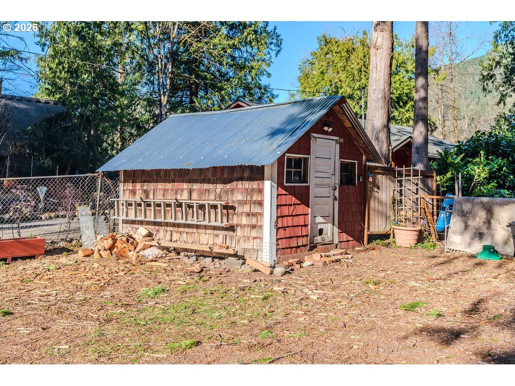 58801 Southeast Cabin Lane Sandy, OR 97055 - Photo 32 of 34