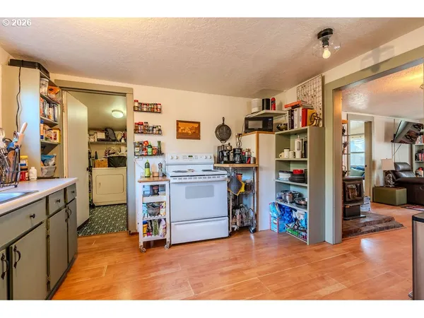 $415,000 | 58801 Southeast Cabin Lane, Sandy, OR 97055