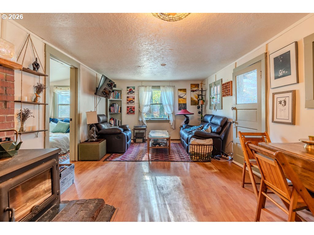 58801 Southeast Cabin Lane Sandy, OR 97055 - Photo 7 of 34