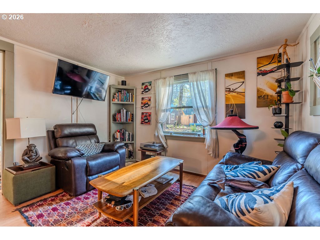 58801 Southeast Cabin Lane Sandy, OR 97055 - Photo 9 of 34