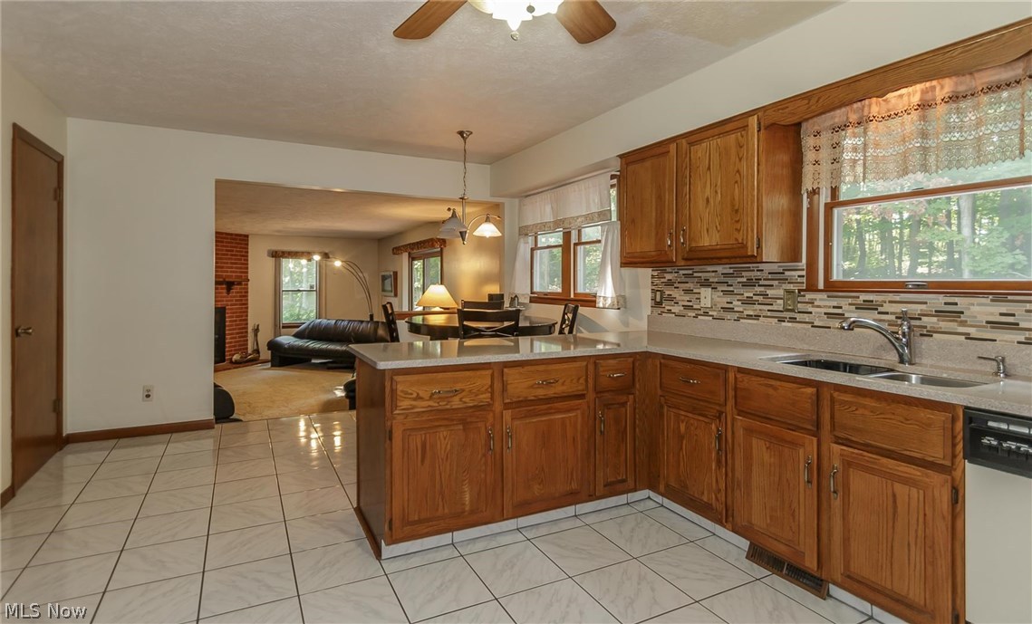 10599 Chardon Road Chardon, OH 44024 - Photo 17 of 35 Gallery Image 17