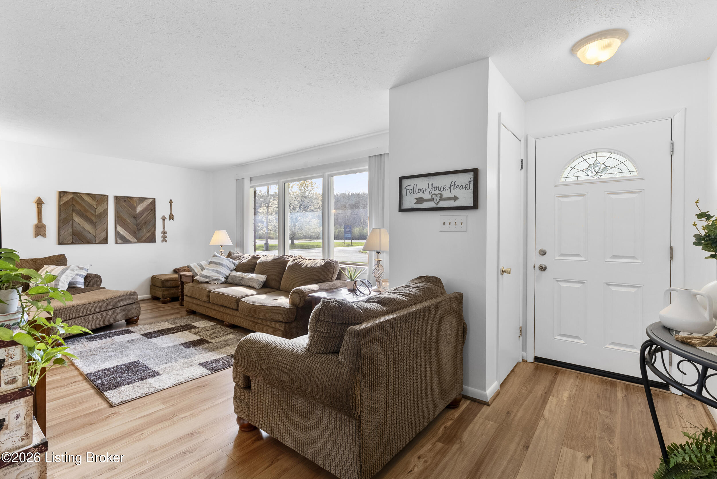3501 Locklee Road Louisville, KY 40214 - Photo 4 of 42 dsc04096