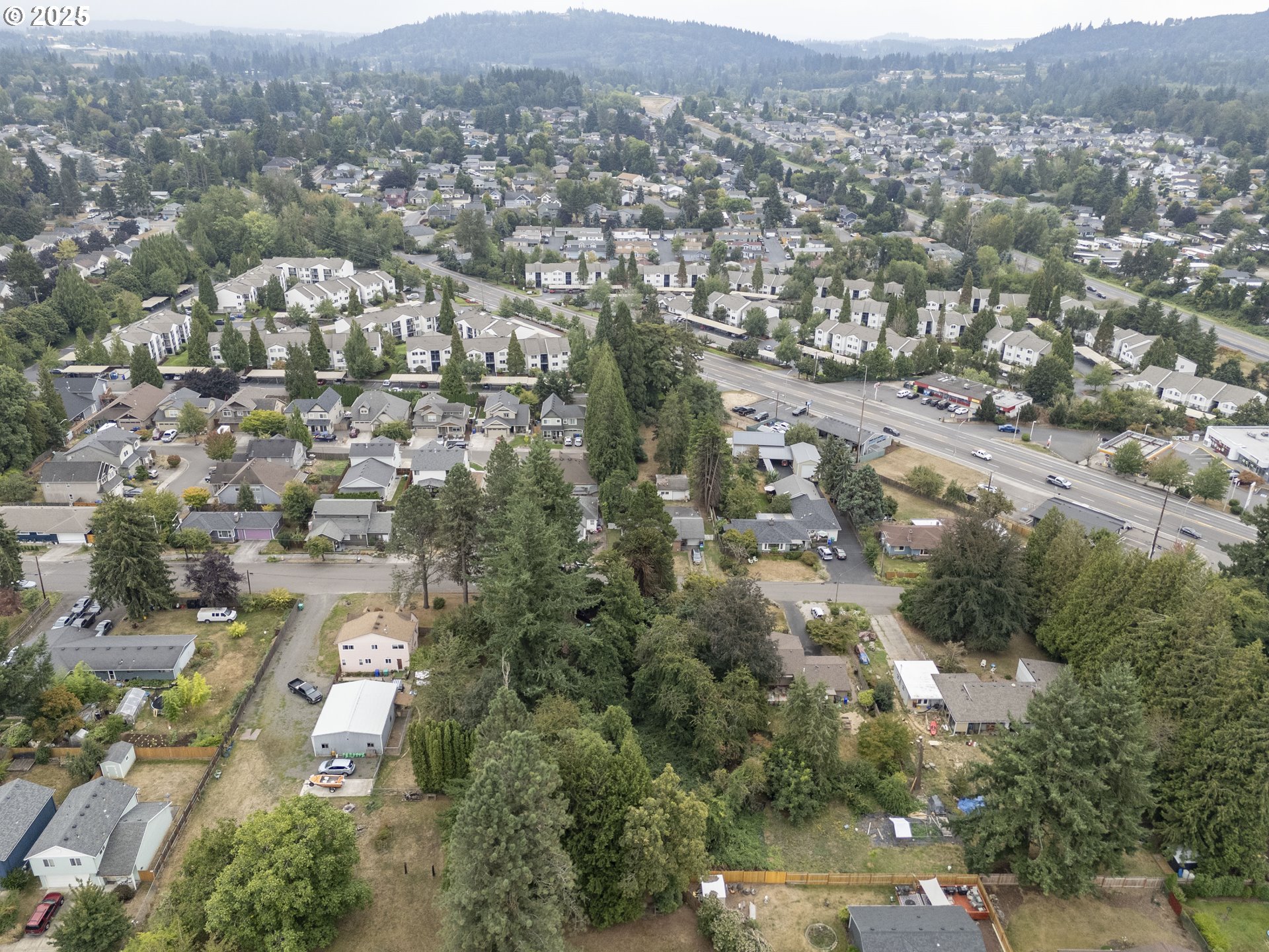 3679 Southeast 14th Street Gresham, OR 97080 - Photo 7 of 17