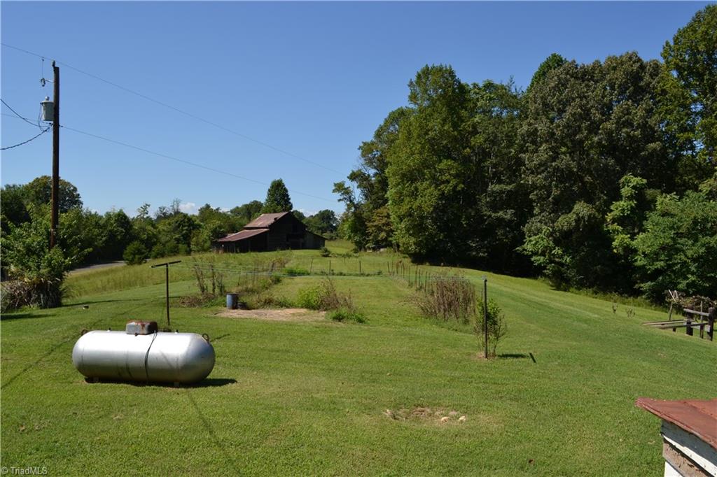 2289 Highway 770 Sandy Ridge, NC 27046 - Photo 8 of 20 Gallery Image 8