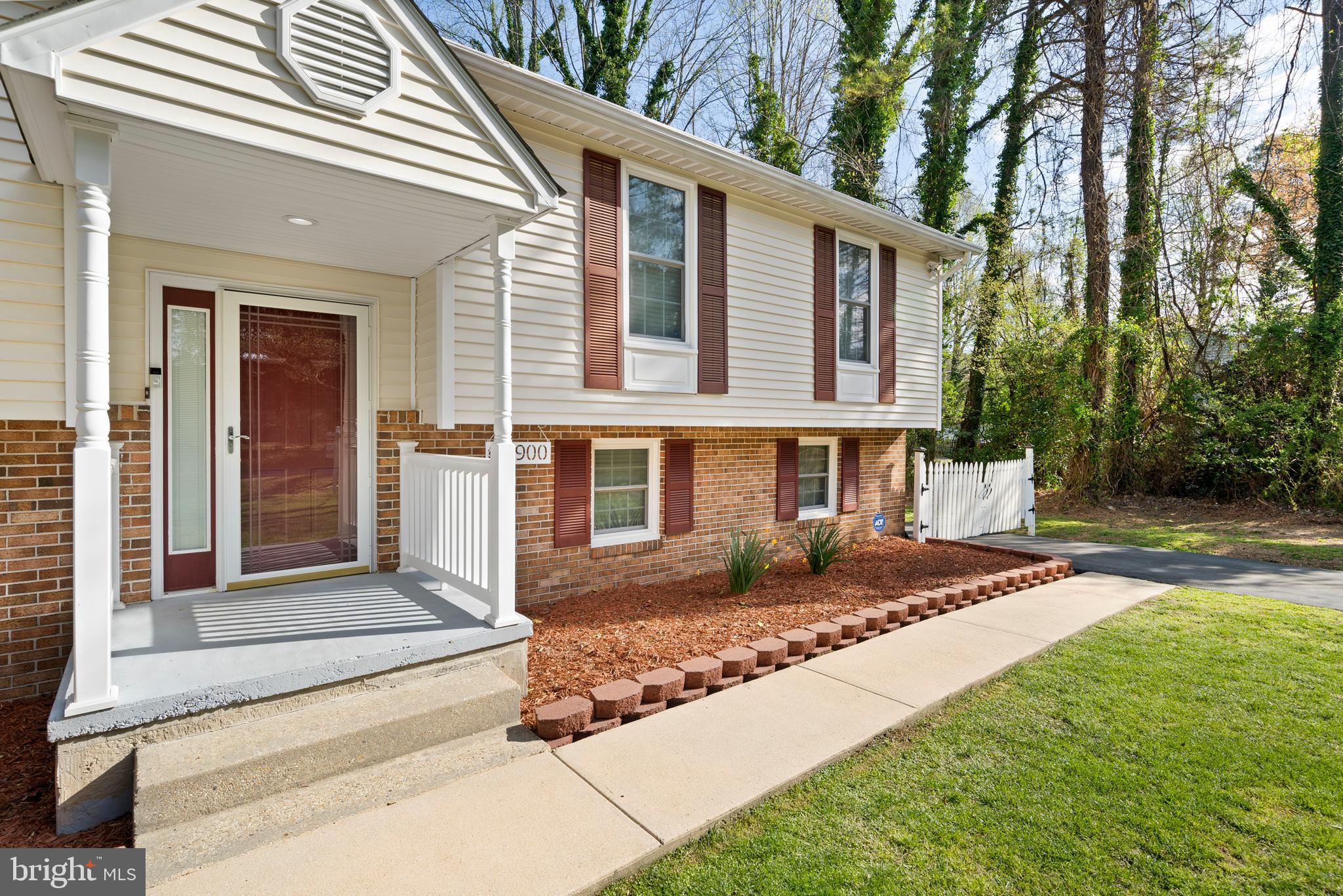 900 Crystal Rock Road Lusby, MD 20657 - Photo 4 of 41