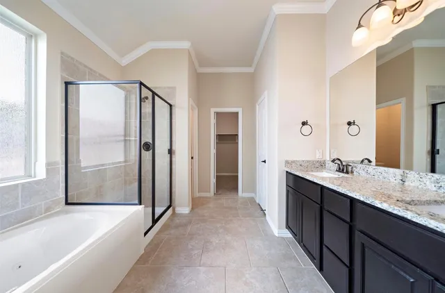 $525,000 | 2 Painted Post Place, Spring, TX 77389