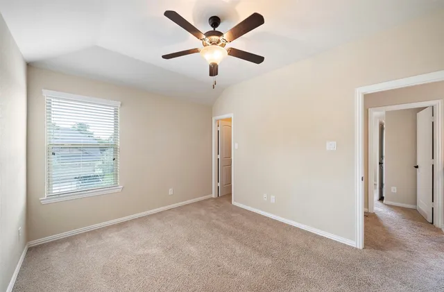 $525,000 | 2 Painted Post Place, Spring, TX 77389