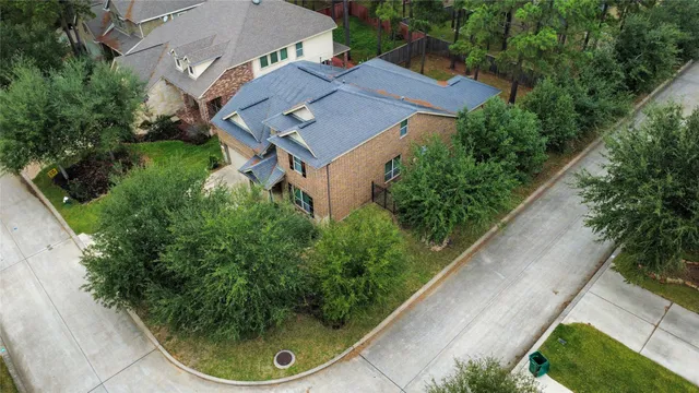 $525,000 | 2 Painted Post Place, Spring, TX 77389