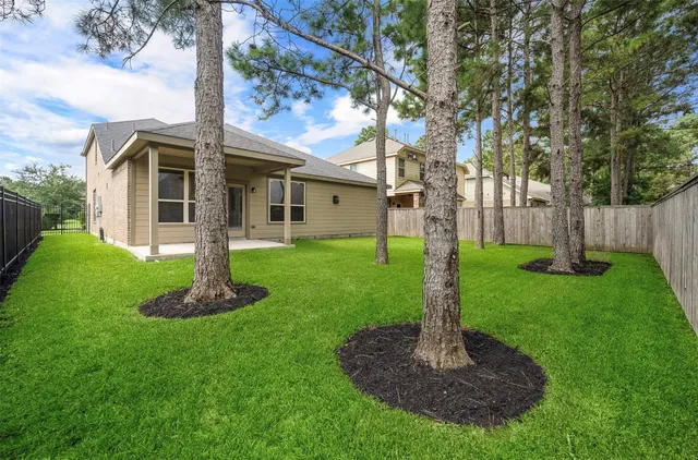 $525,000 | 2 Painted Post Place, Spring, TX 77389