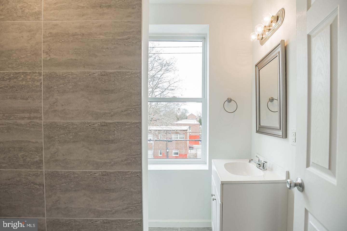 2626-28 Ridge Avenue, Unit 6 Philadelphia, PA 19121 - Photo 6 of 9