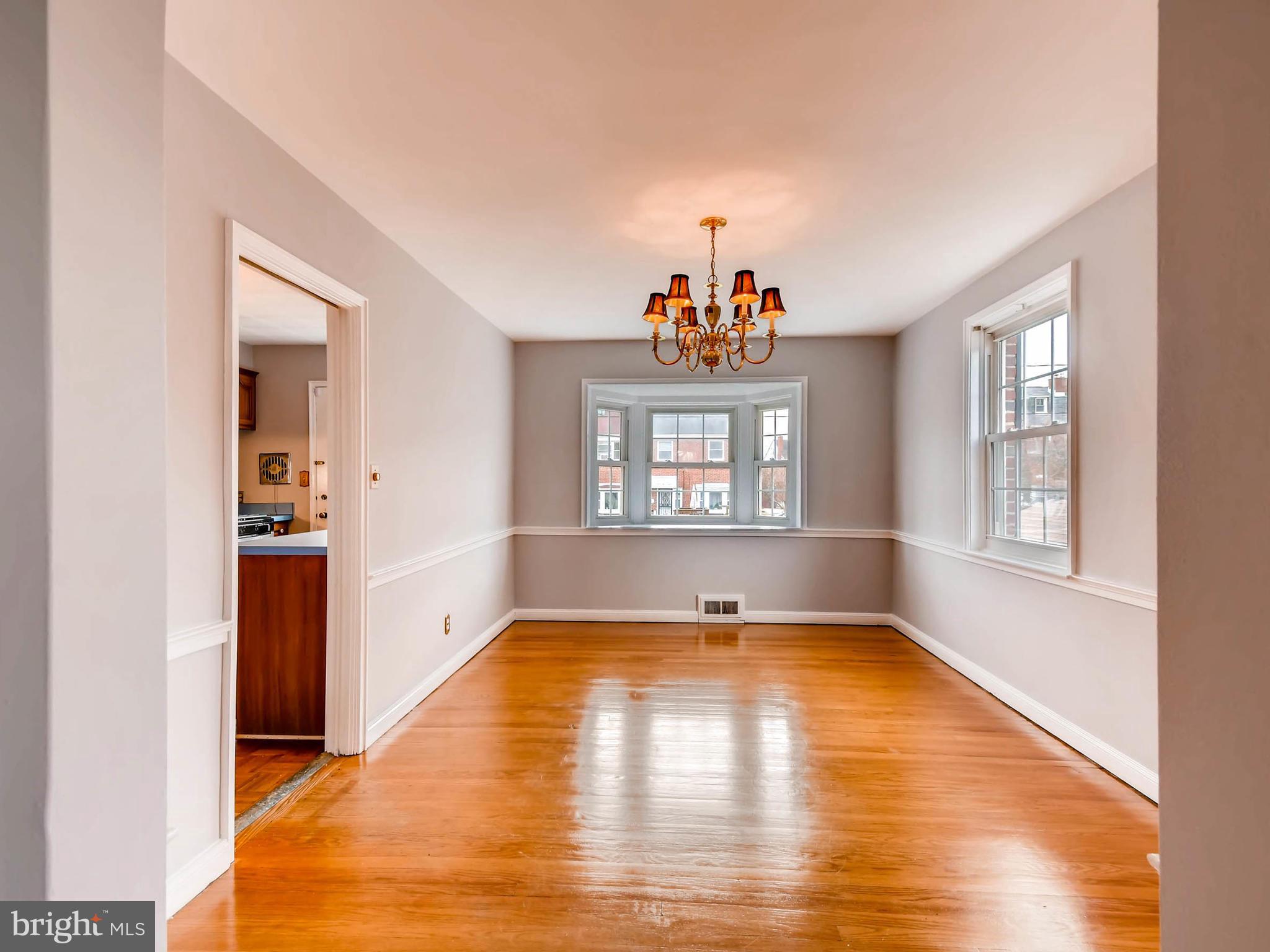 2001 Northbourne Road Baltimore, MD 21239 - Photo 10 of 28 Dining Room