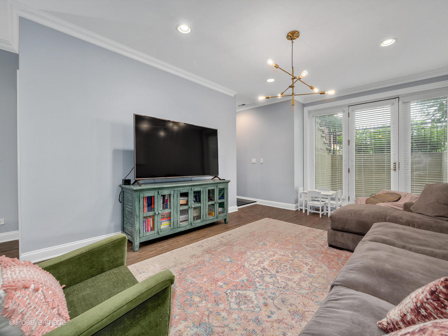 2427 West Rice Street, Unit 1 Chicago, IL 60622 - Photo 26 of 32