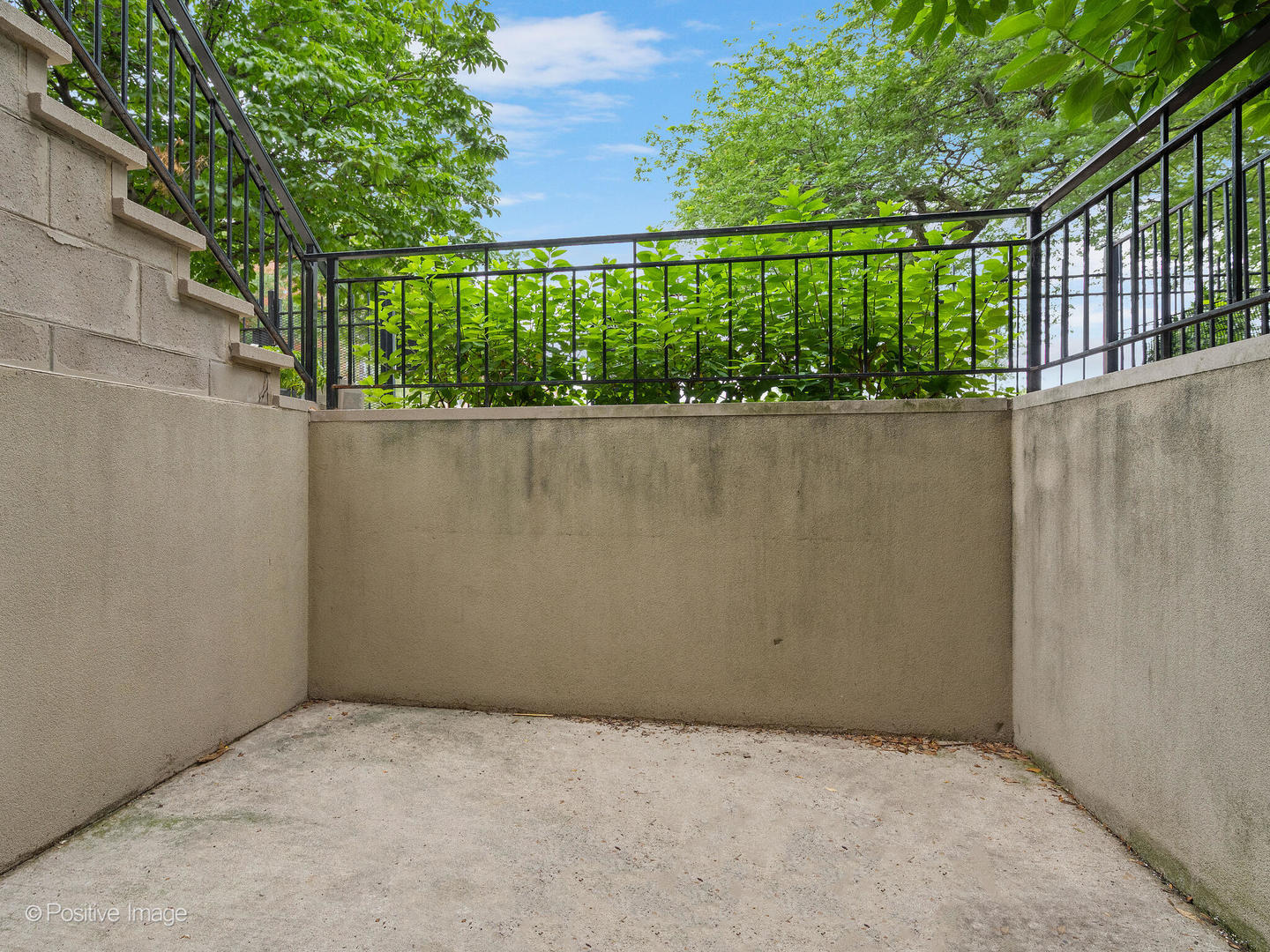 2427 West Rice Street, Unit 1 Chicago, IL 60622 - Photo 27 of 32