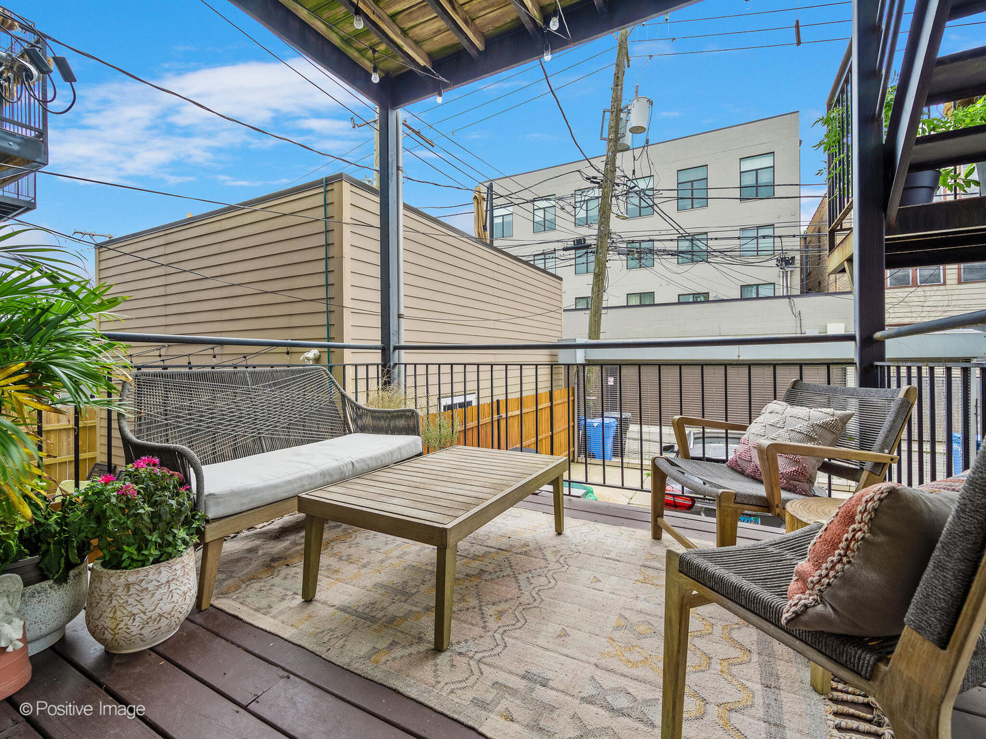 2427 West Rice Street, Unit 1 Chicago, IL 60622 - Photo 28 of 32