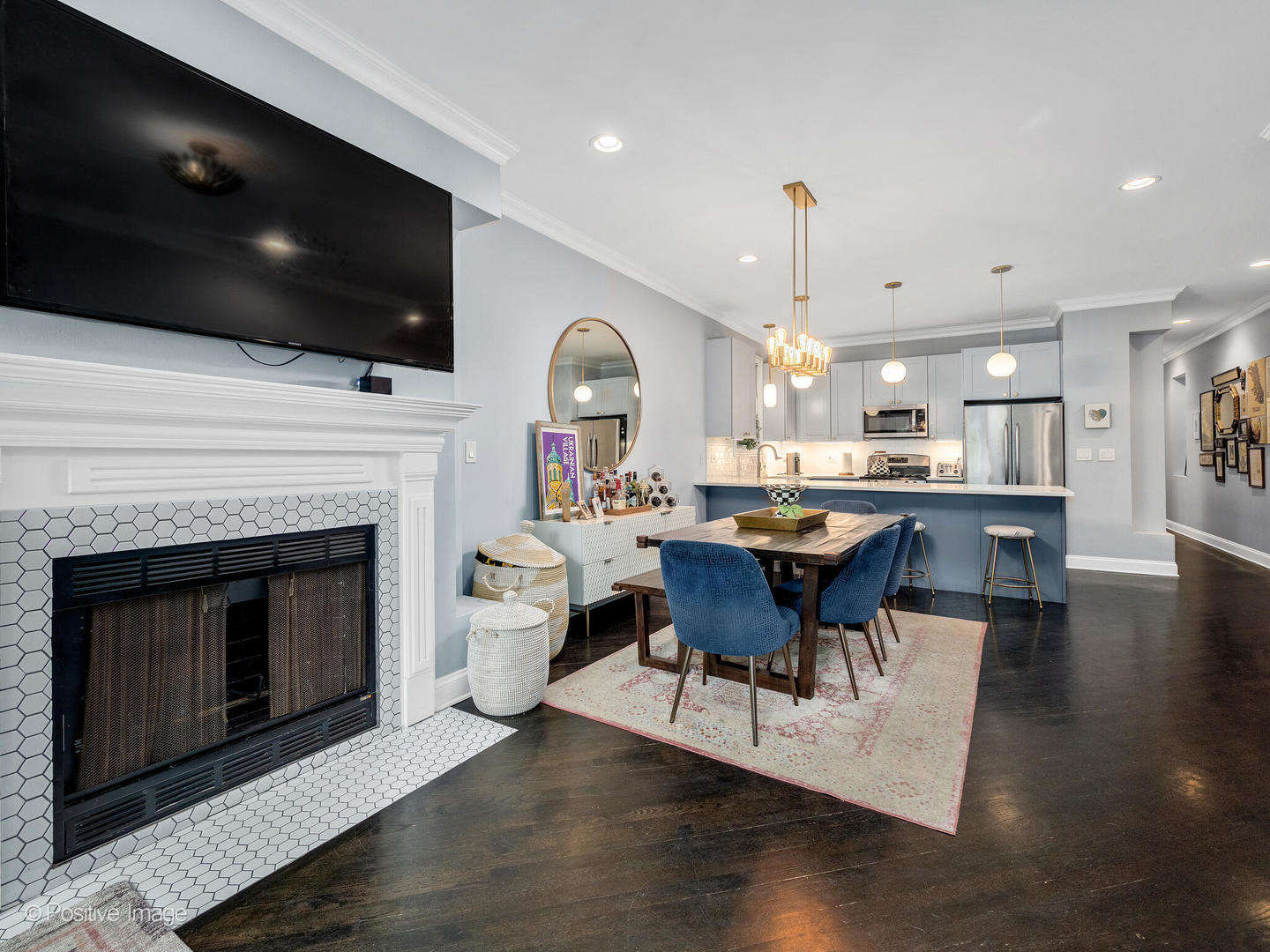 2427 West Rice Street, Unit 1 Chicago, IL 60622 - Photo 3 of 32