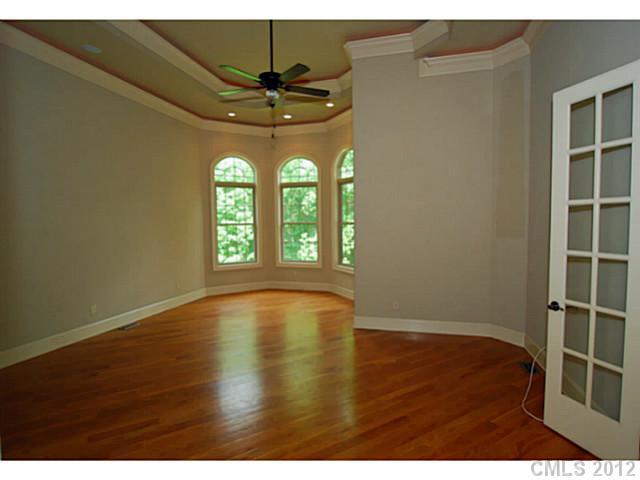 424 Hendon Row Fort Mill, SC 29715 - Photo 8 of 15 Gallery Image 8