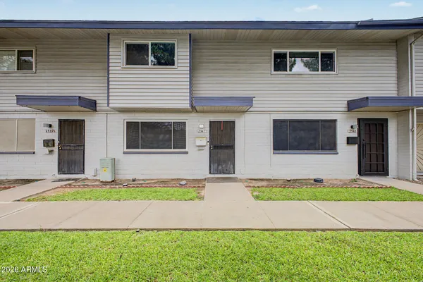 $99,900 | 2541 West Rose Lane, Unit A4, Phoenix, AZ 85017
