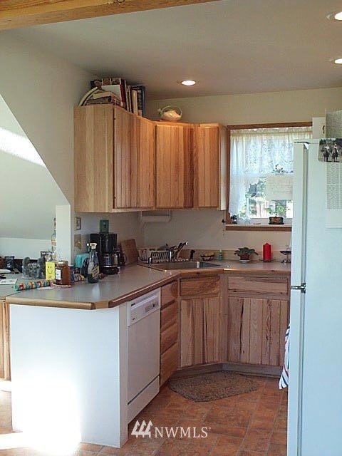111 Carek Road Roslyn, WA 98941 - Photo 3 of 6 Gallery Image 3
