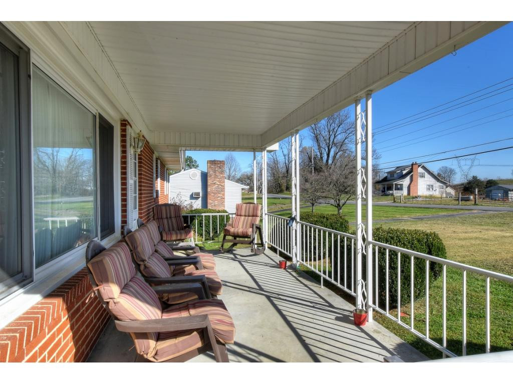 609 Old Stage Road Gray, TN 37615 - Photo 4 of 11 Photo 4