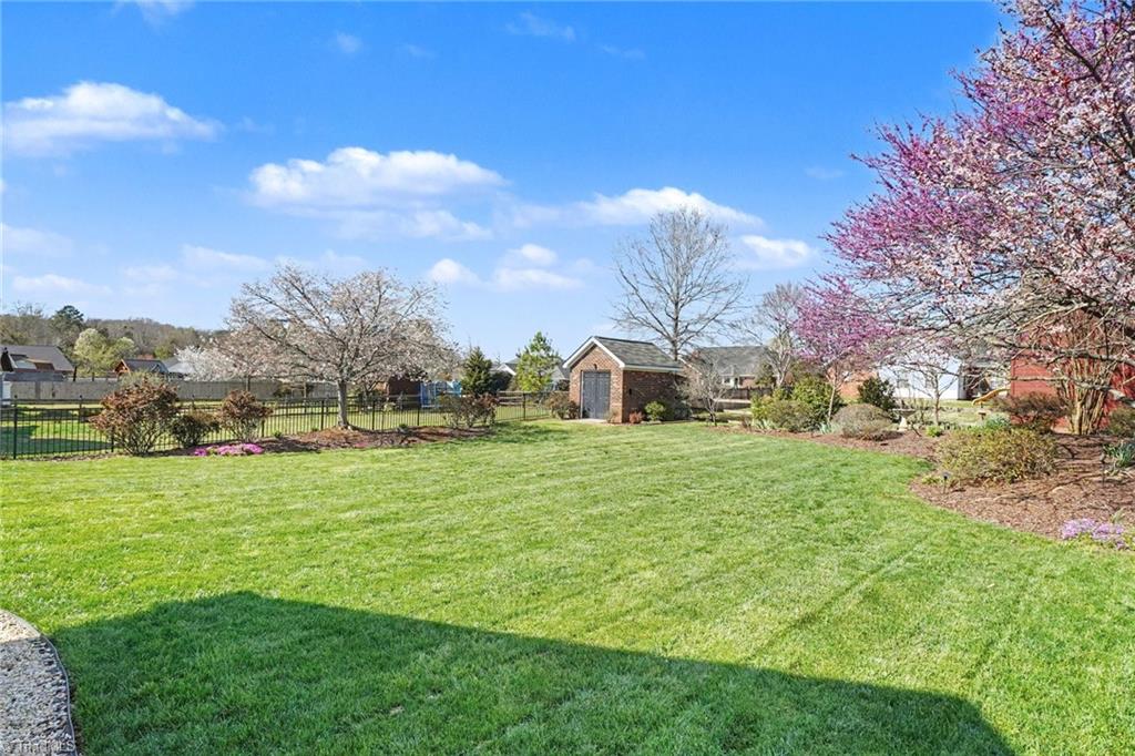 12707 Hill Pine Road Midland, NC 28107 - Photo 29 of 40