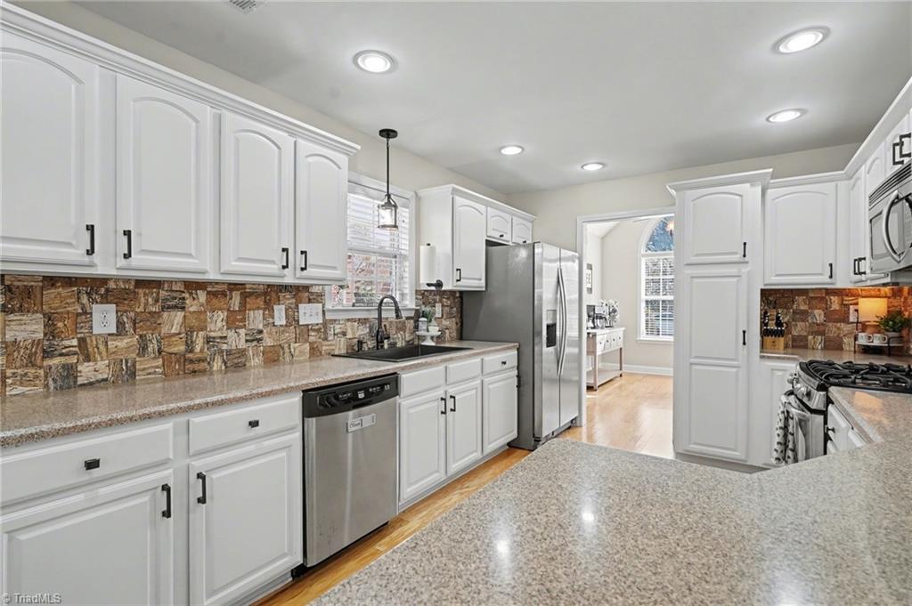 12707 Hill Pine Road Midland, NC 28107 - Photo 7 of 40