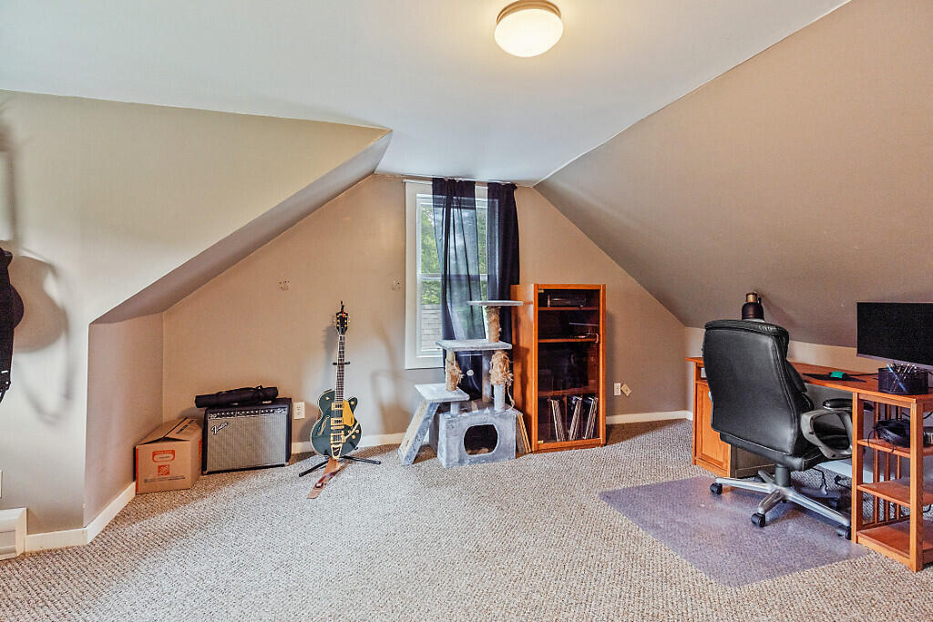 77 West River Road Waterville, ME 04901 - Photo 22 of 48 Bedroom 3