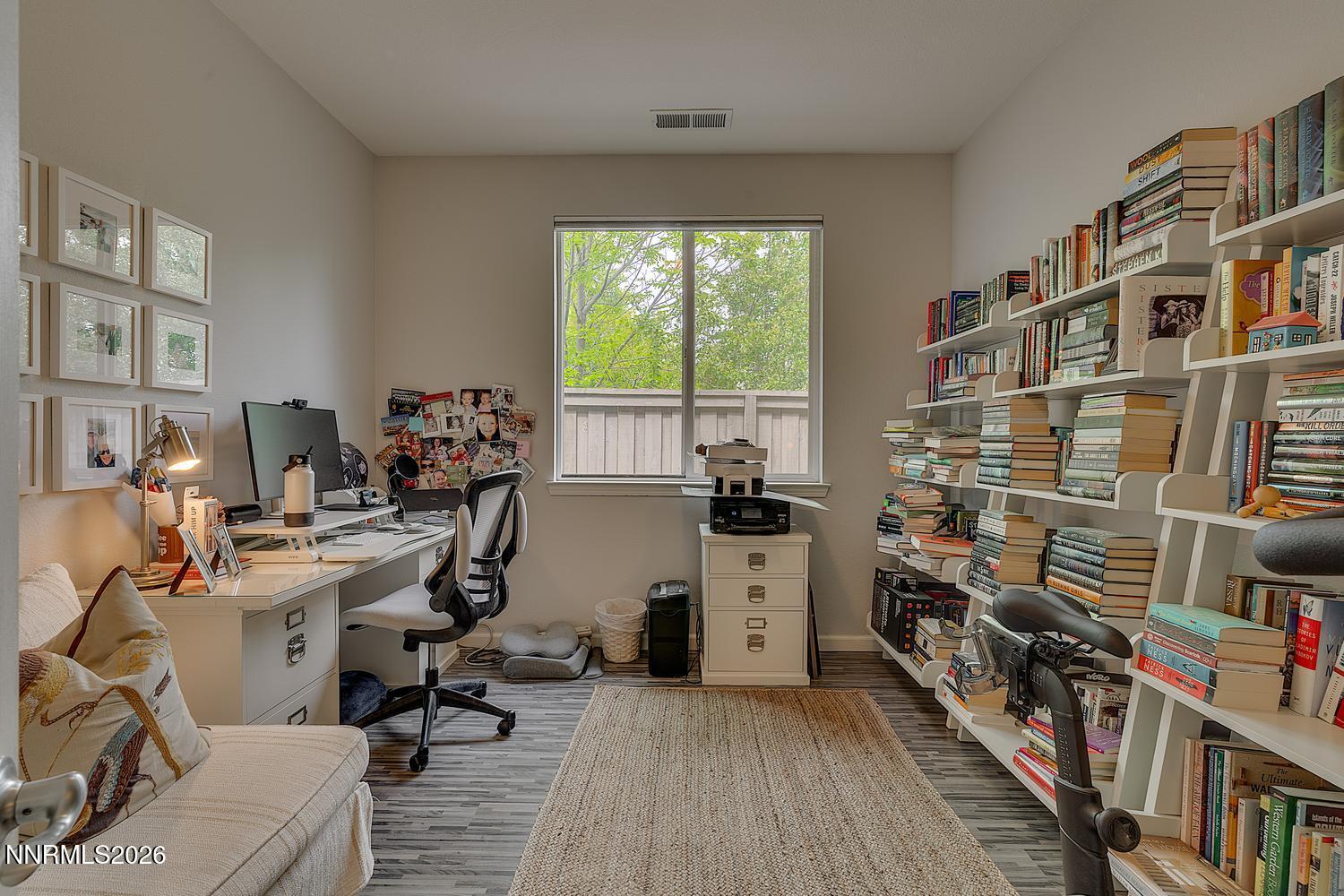 410 Pan Zareta Court Reno, NV 89521 - Photo 17 of 24 office