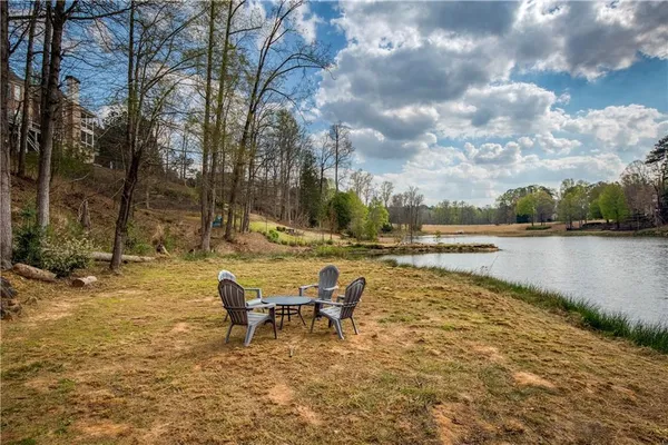 $1,625,000 | 1325 Rolling Links Drive, Alpharetta, GA 30004