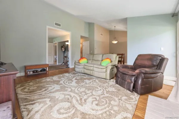 $725,000 | 12728 Camino De La Breccia, Unit 13, San Diego, CA 92128