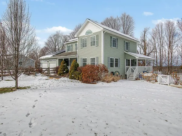 $599,000 | 31 Horseshoe Circle, Milton, VT 05468