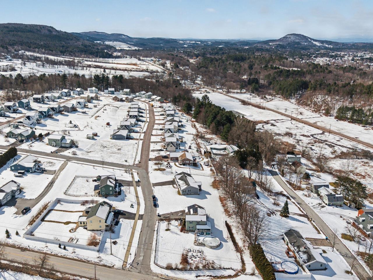 31 Horseshoe Circle Milton, VT 05468 - Photo 39 of 49