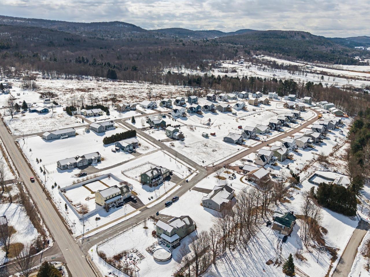 31 Horseshoe Circle Milton, VT 05468 - Photo 40 of 49