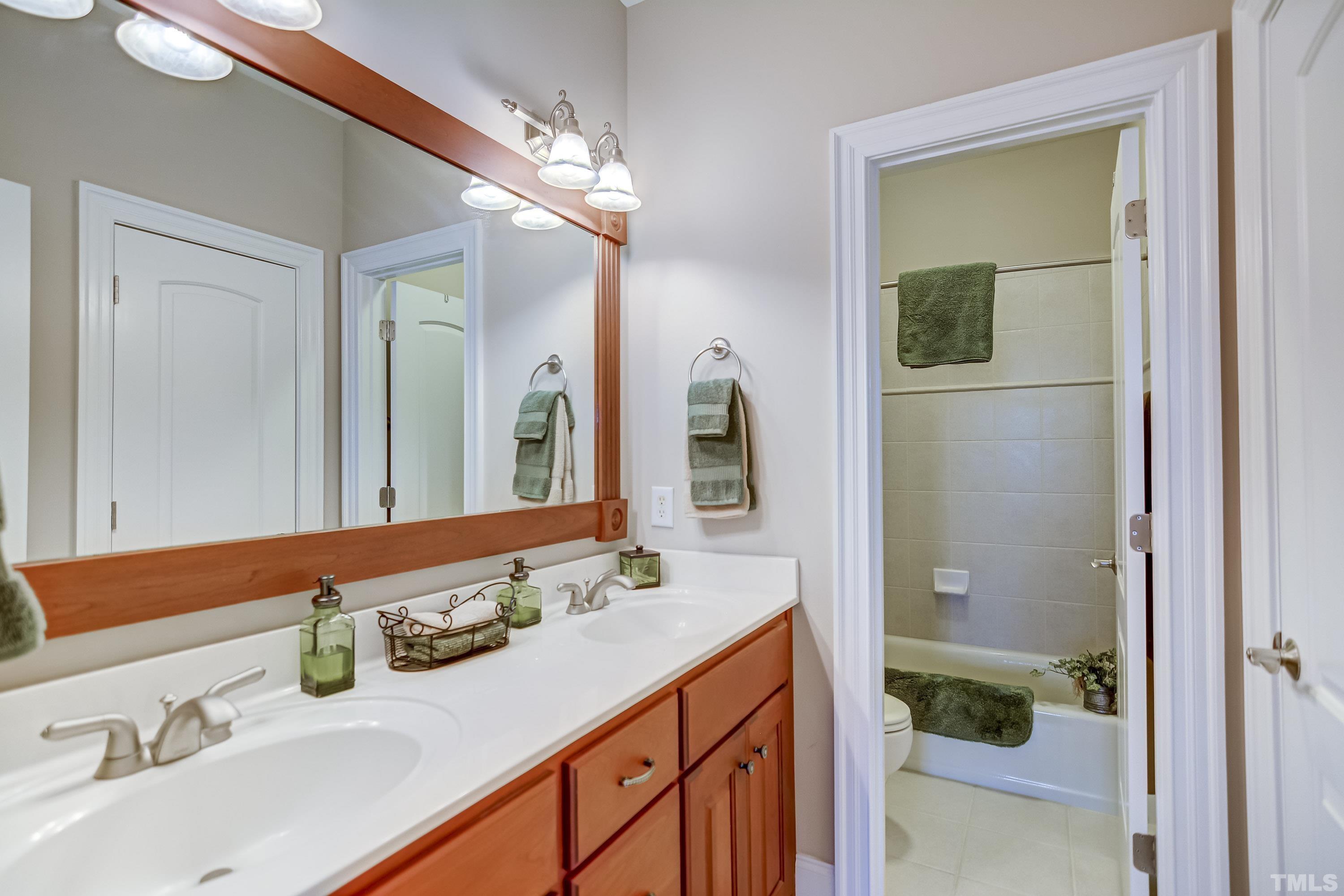 1216 Prairie Pond Circle Raleigh, NC 27614 - Photo 21 of 34