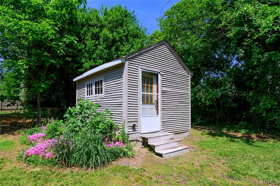 2614 Maplewood Road Henrico, VA 23228 - Photo 29 of 45 Gallery Image 29