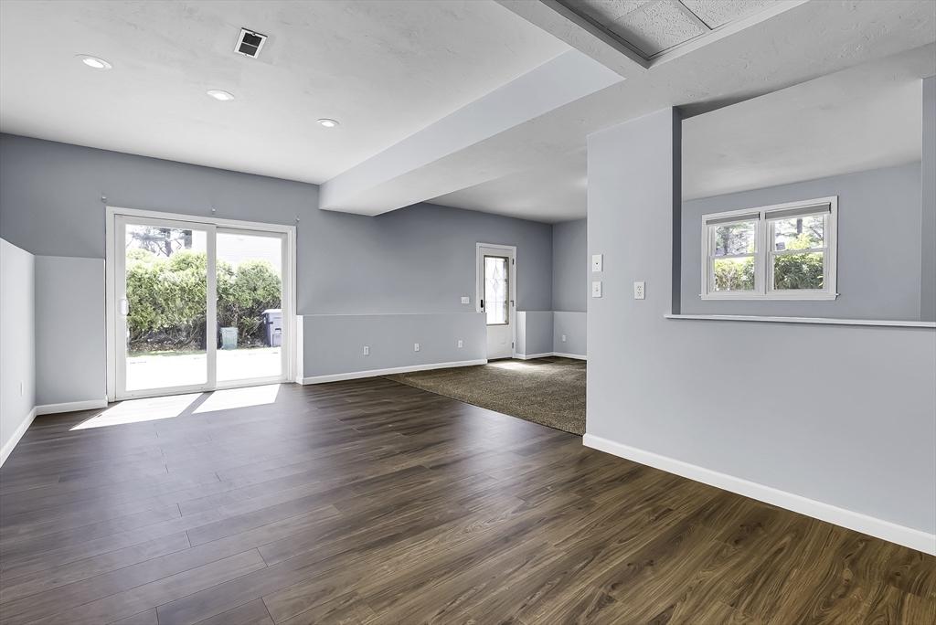 12 Sycamore Road Shrewsbury, MA 01545 - Photo 28 of 38 Gallery Image 28