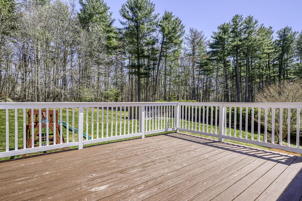 12 Sycamore Road Shrewsbury, MA 01545 - Photo 38 of 38 Gallery Image 38