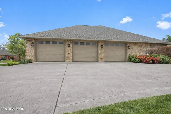 $599,900 | 1816 Placid Drive, Sevierville, TN 37862