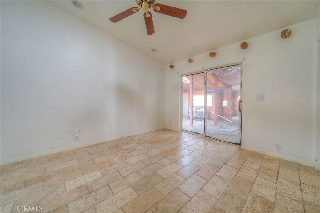 37440 Old Forest Road Anza, CA 92539 - Photo 30 of 72 Living room to aviary