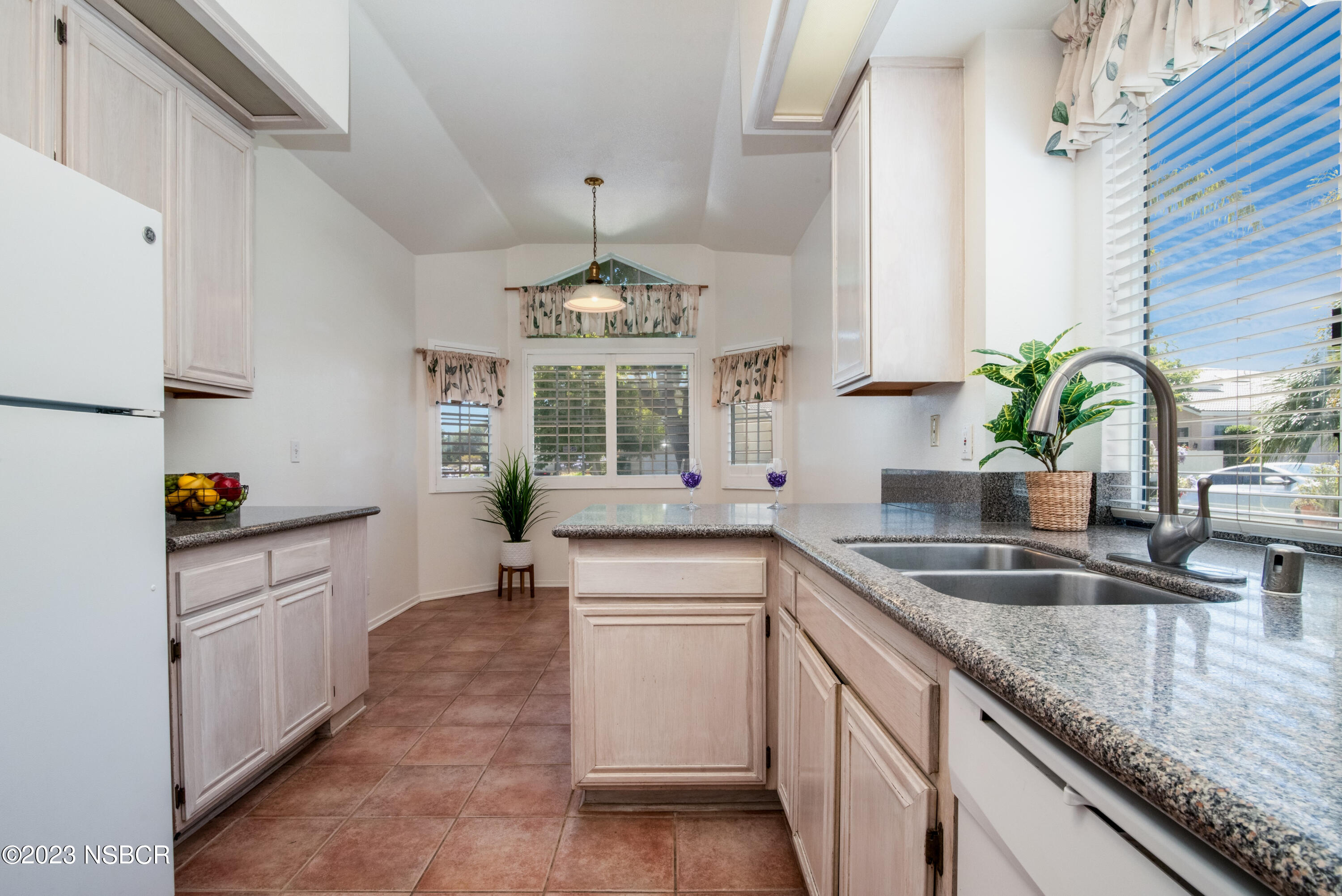 1221 Westbrook Drive Lompoc, CA 93436 - Photo 7 of 20 005_KKP 8488