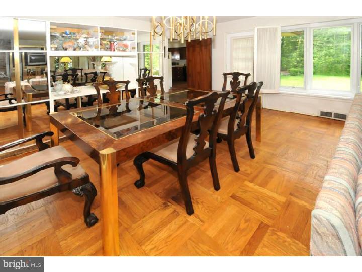 8104 Heacock Lane Wyncote, PA 19095 - Photo 7 of 18 Dining Room